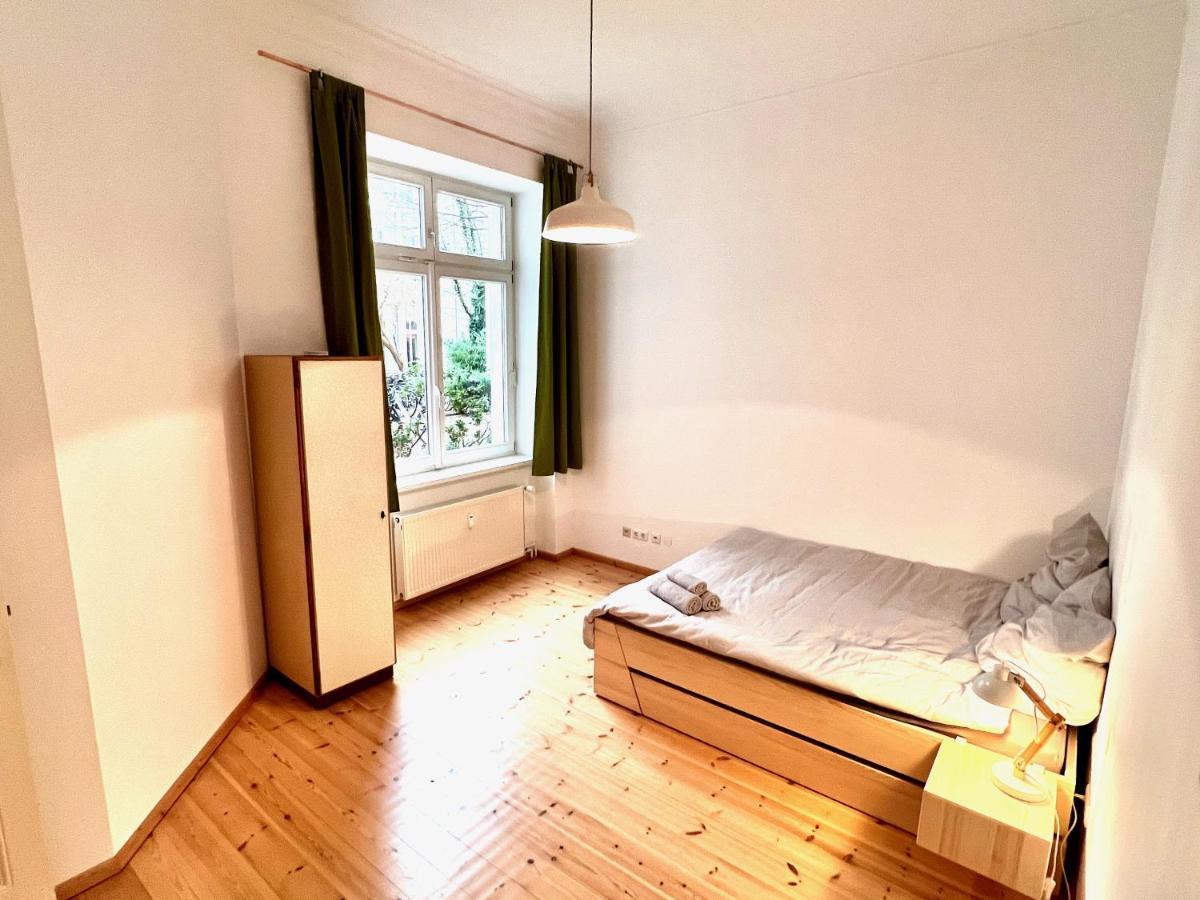 Gemuetliche 2-Zimmer-Wohnung Zentral Friedrichshain Berlin Exterior photo